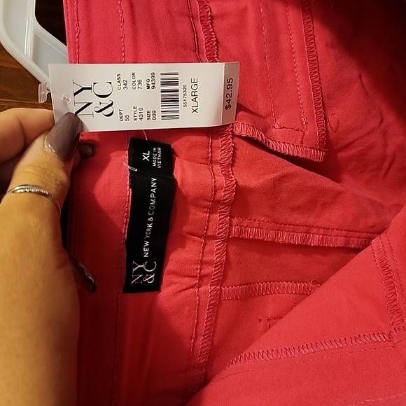BNWT New York and Company pink pull on shorts sz XL - Picture 5 of 5